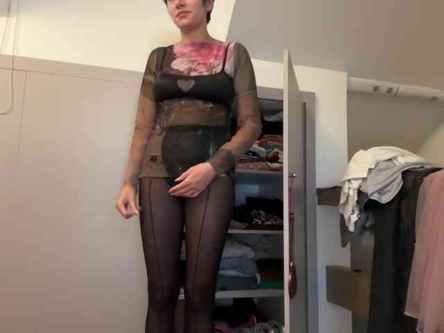 AntoniaDilune webcam