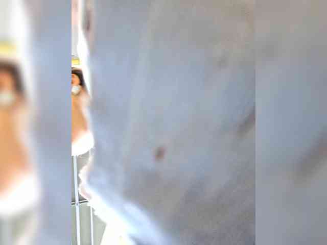 AntoniaDilune webcam