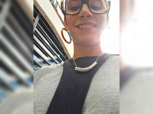 AntoniaDilune webcam