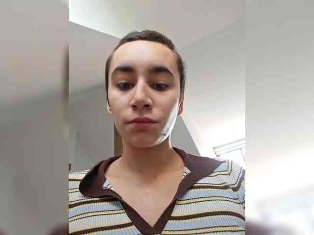 AntoniaDilune webcam