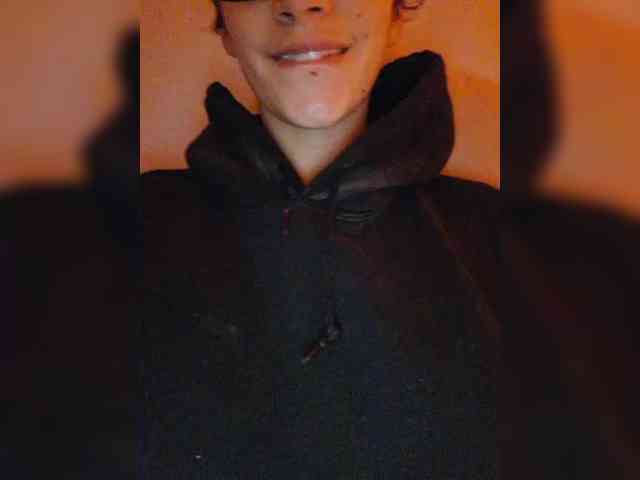 AntoniaDilune webcam