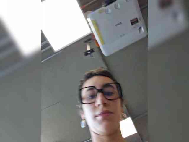 AntoniaDilune webcam