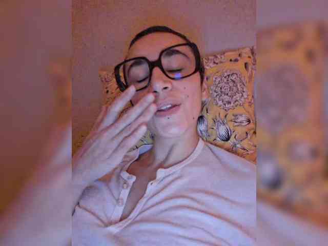 AntoniaDilune webcam