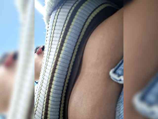 AntoniaDilune webcam