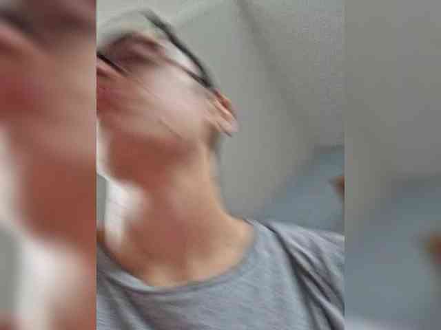 AntoniaDilune webcam
