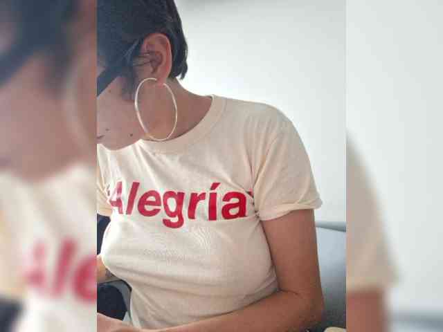 AntoniaDilune webcam