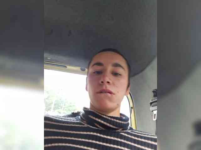 AntoniaDilune webcam