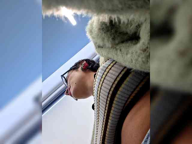 AntoniaDilune webcam