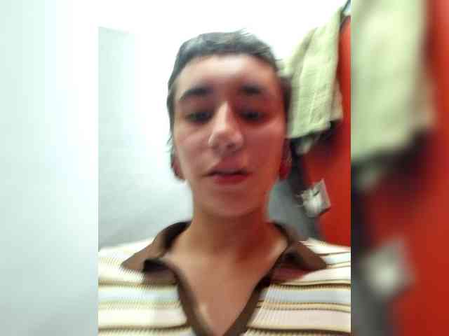 AntoniaDilune webcam