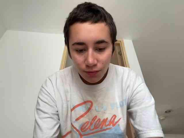 AntoniaDilune webcam