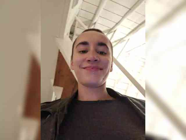 AntoniaDilune webcam