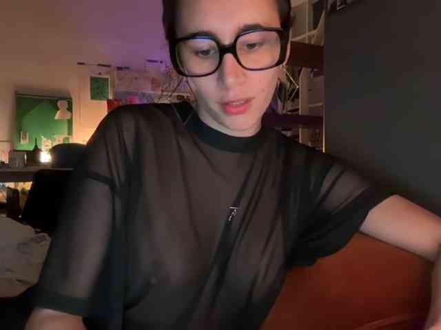 AntoniaDilune webcam