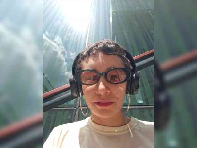 AntoniaDilune webcam