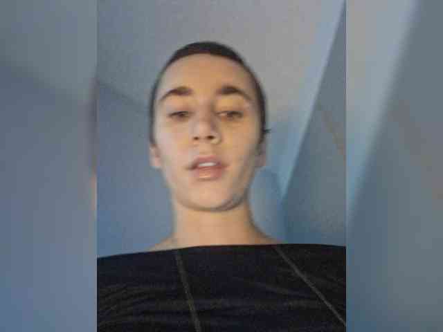 AntoniaDilune webcam