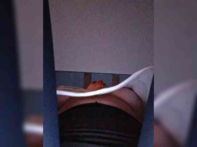 AntoniaDilune webcam