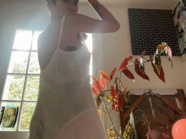 AntoniaDilune webcam