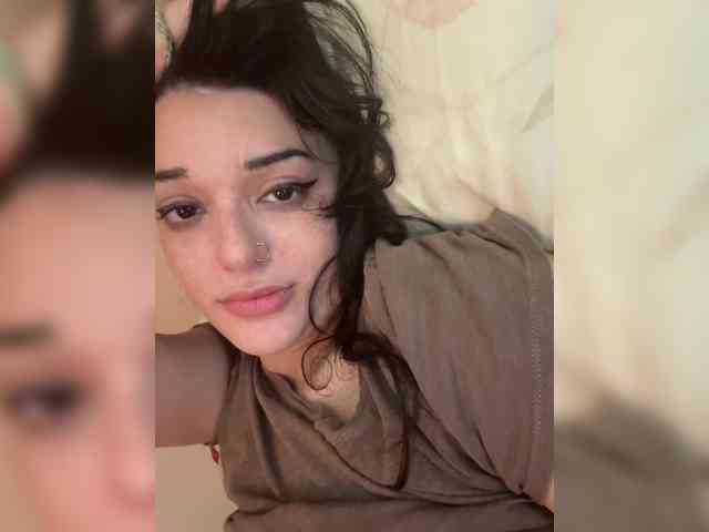 Tastycakes999 webcam
