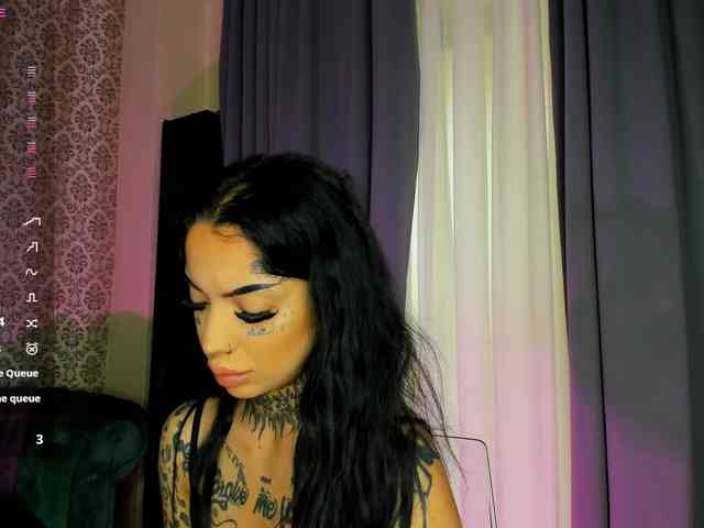 CreamyInkk webcam