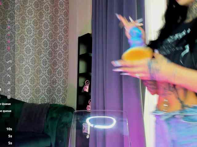 CreamyInkk webcam