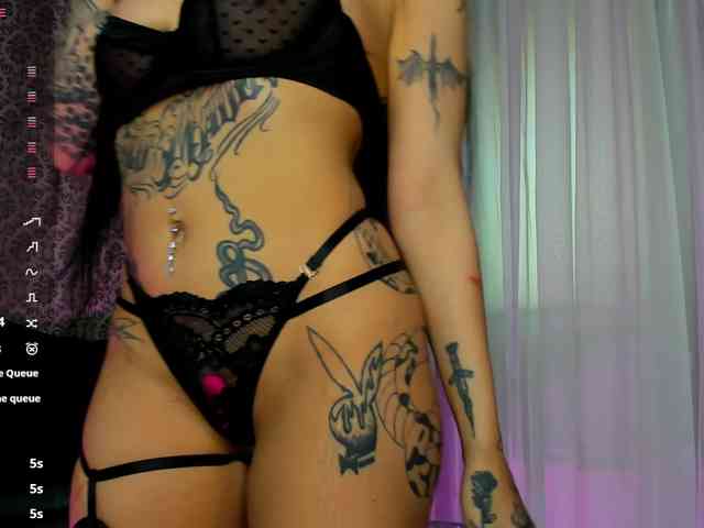 CreamyInkk webcam