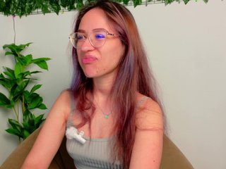 NicoleIris Porn Show