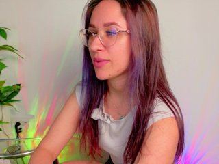 NicoleIris Porn Show