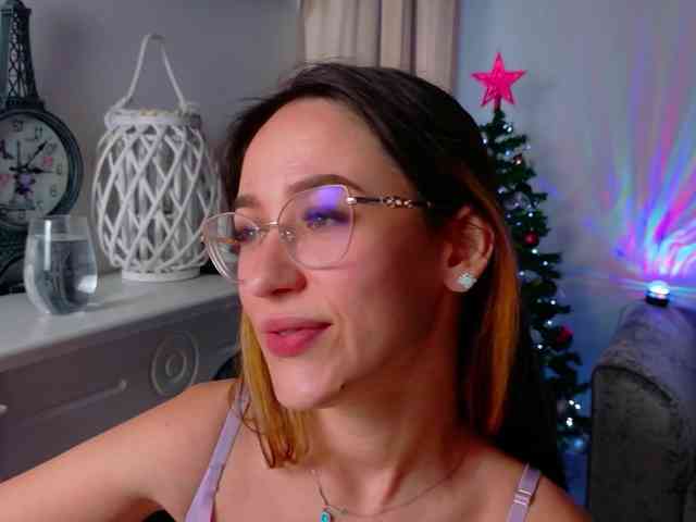 NicoleIris NicoleIris