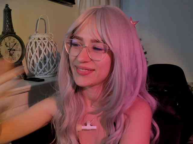 NicoleIris NicoleIris