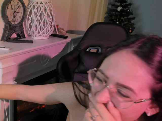 NicoleIris NicoleIris