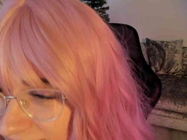 NicoleIris Live Webcam on BongaCams