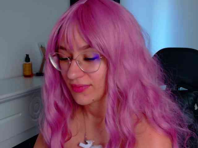 NicoleIris NicoleIris