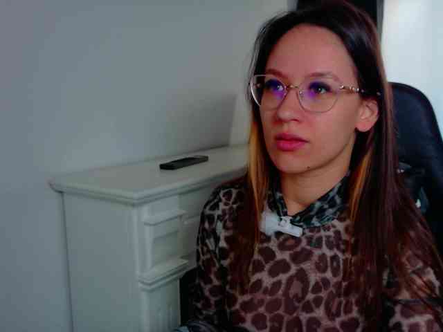 NicoleIris NicoleIris