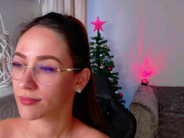 NicoleIris NicoleIris