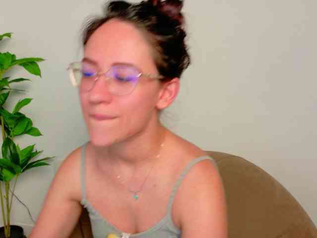 NicoleIris NicoleIris