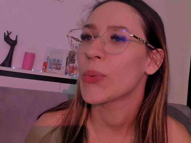 NicoleIris NicoleIris