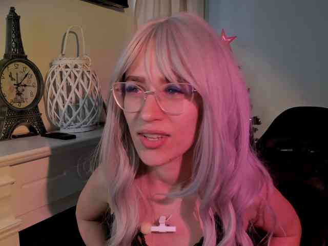 NicoleIris NicoleIris