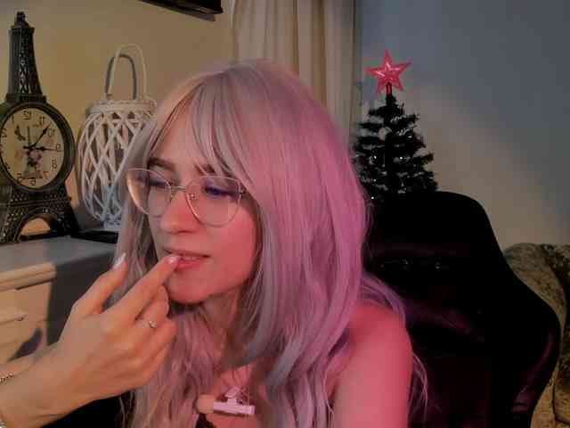 NicoleIris NicoleIris