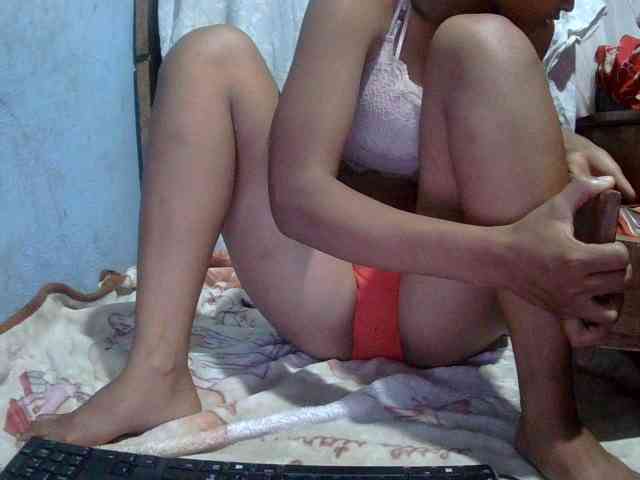 LoveSexx23 webcam