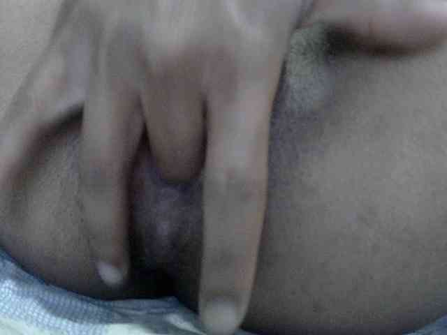 LoveSexx23 webcam