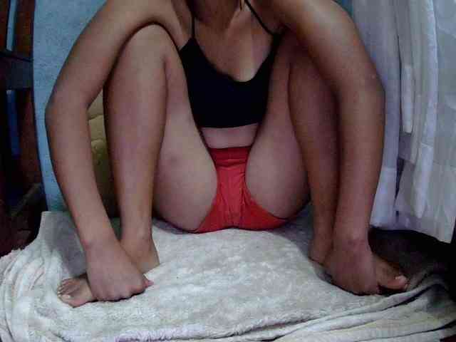 LoveSexx23 webcam