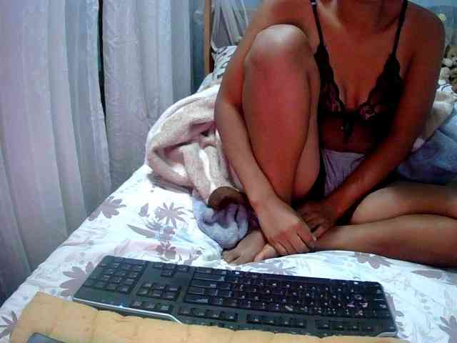 LoveSexx23 webcam