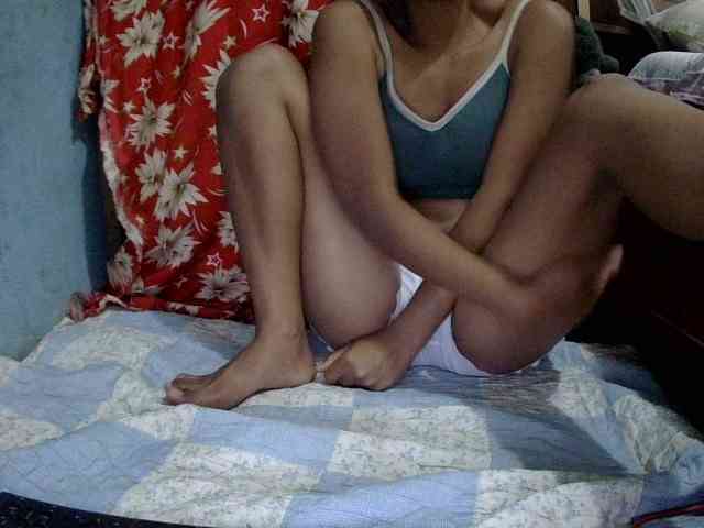 LoveSexx23 webcam