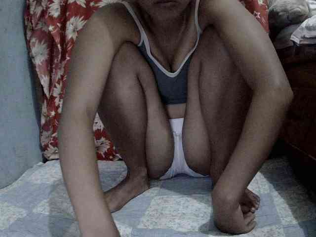 LoveSexx23 webcam
