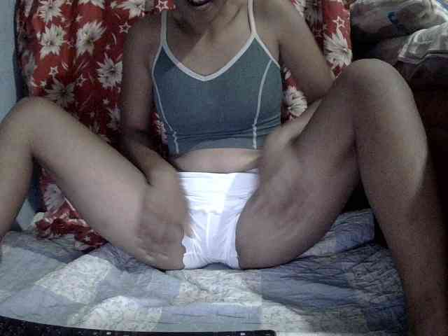 LoveSexx23 webcam