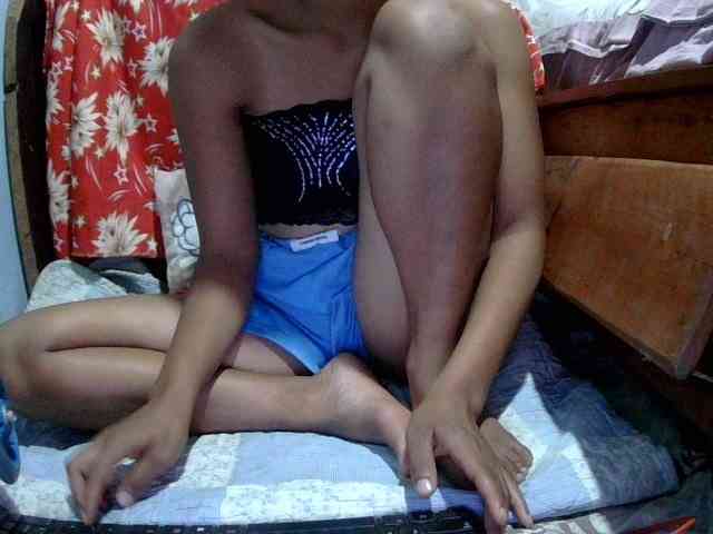 LoveSexx23 webcam