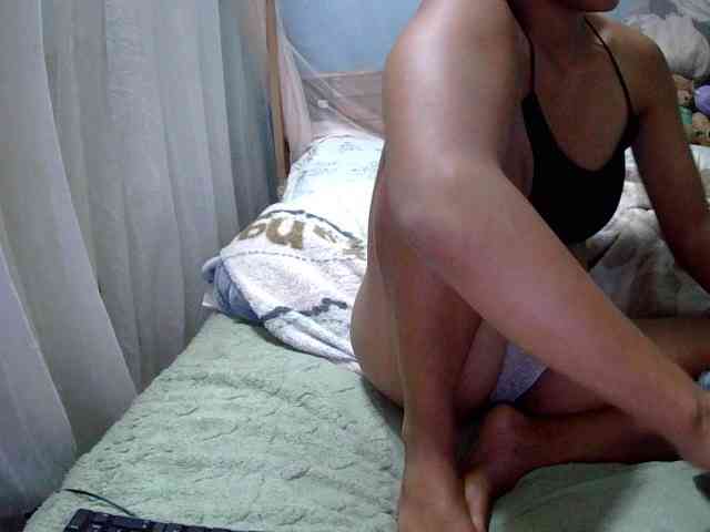 LoveSexx23 webcam