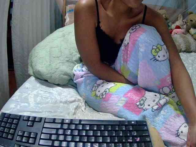 LoveSexx23 webcam