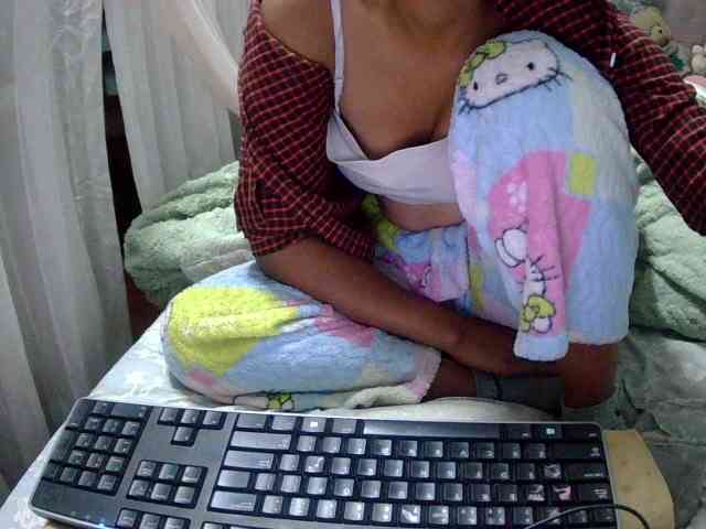 LoveSexx23 Live Webcam on BongaCams