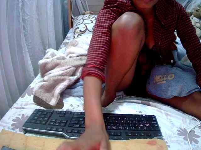 LoveSexx23 webcam