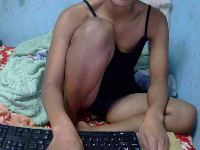 LoveSexx23 webcam